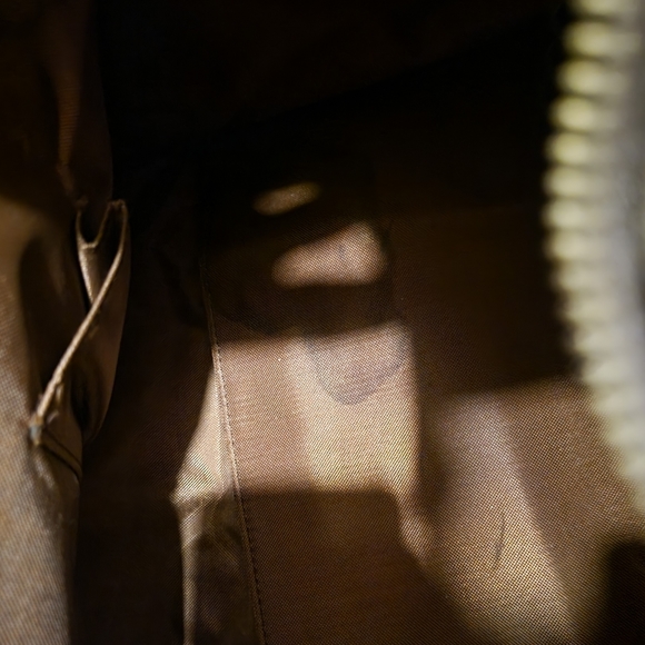 Authentic Louis Vuitton duffel bag - Picture 11 of 11